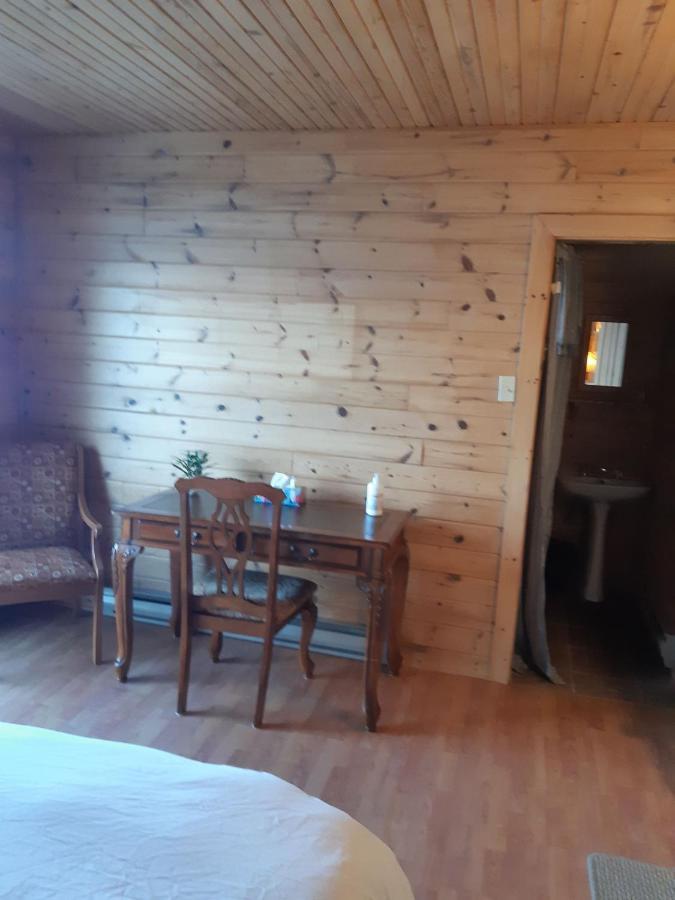Auberge Ma Maison Sainte-Melanie Eksteriør billede